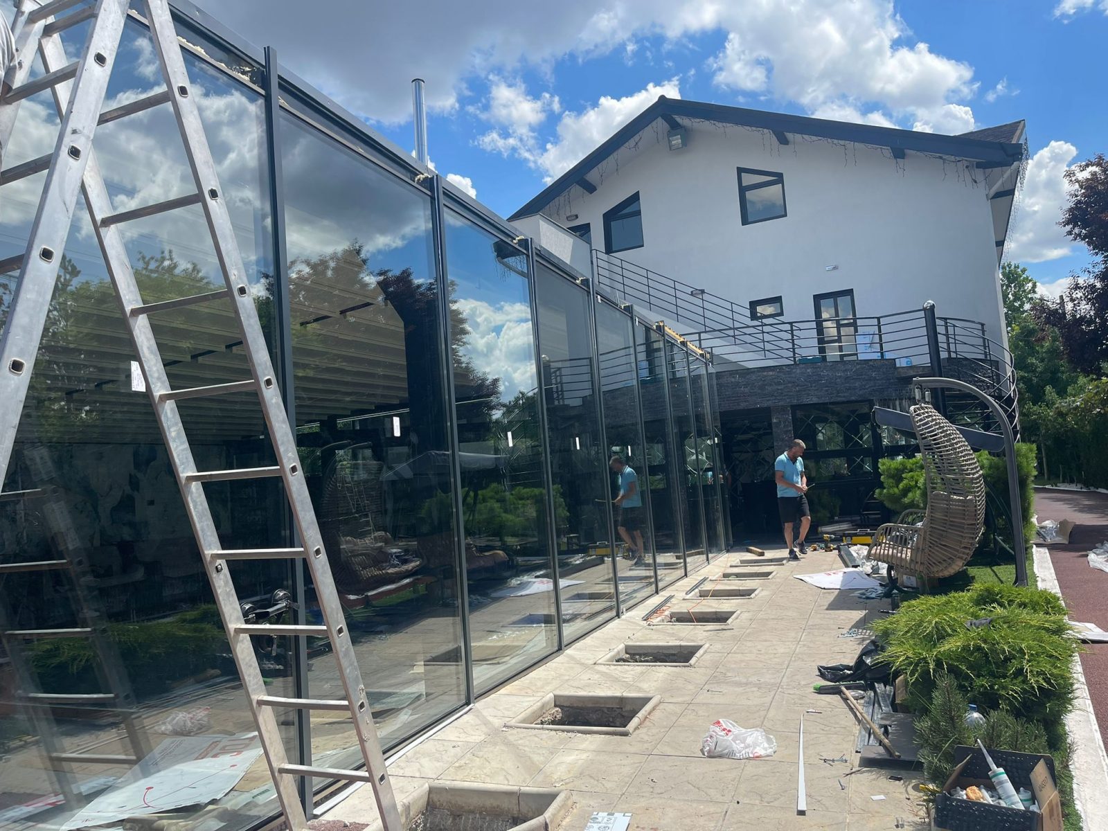 pergola si geam peris